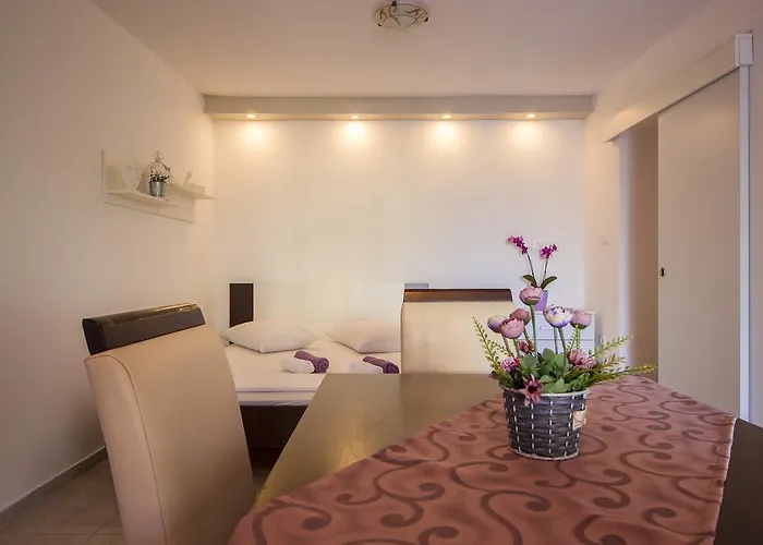 Apartments Hajdi
