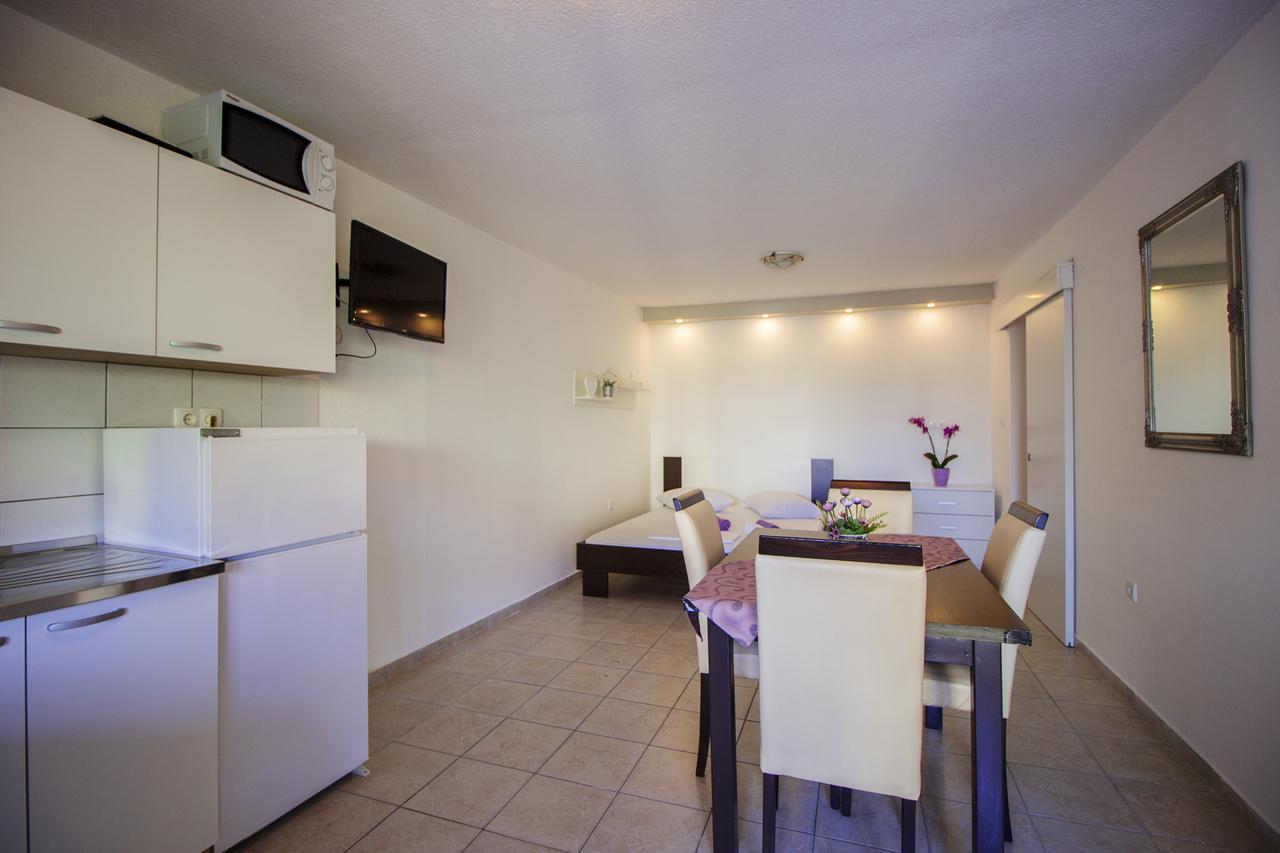 Hajdi Apartment *