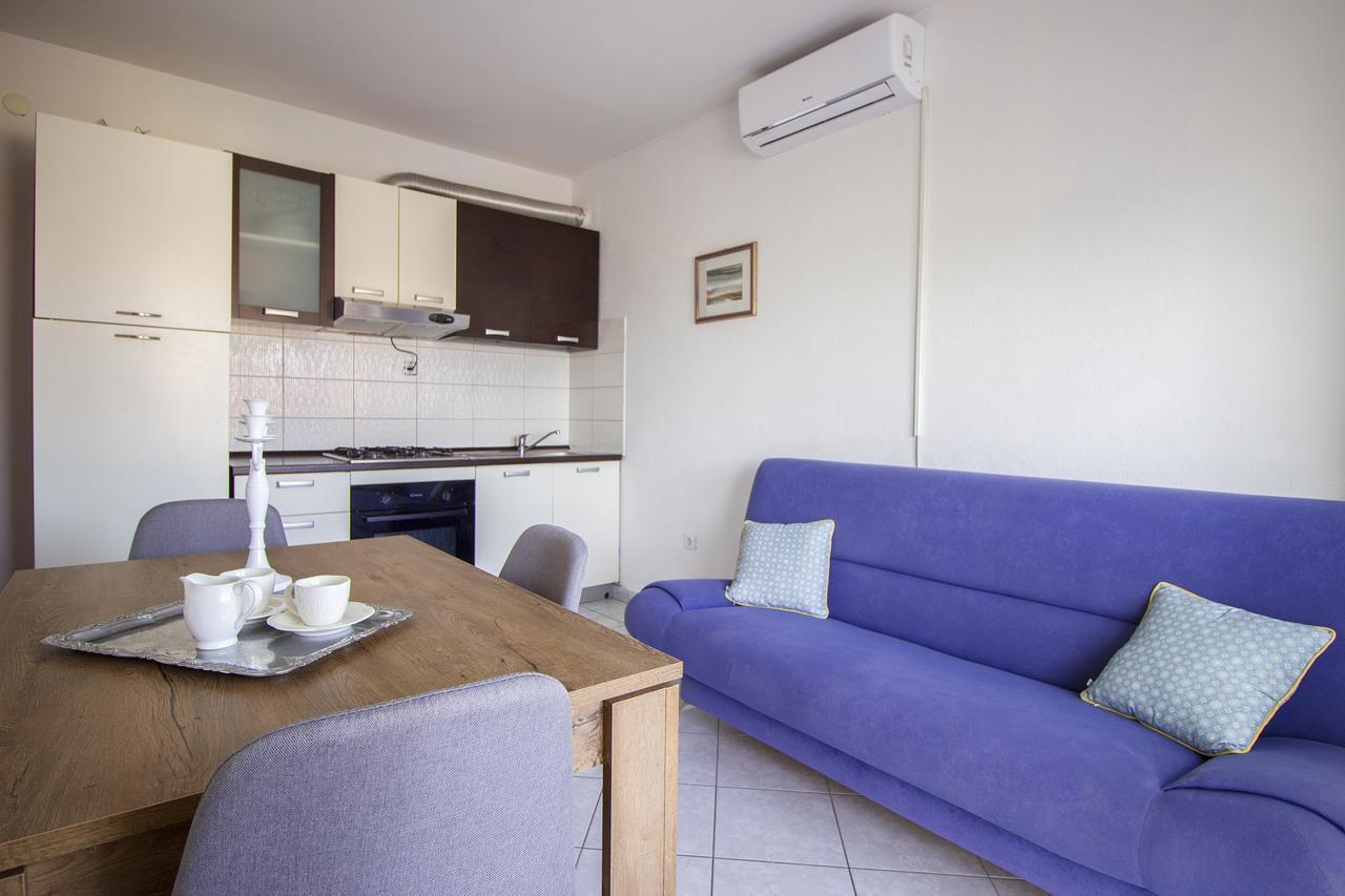 Apartment Hajdi Duce