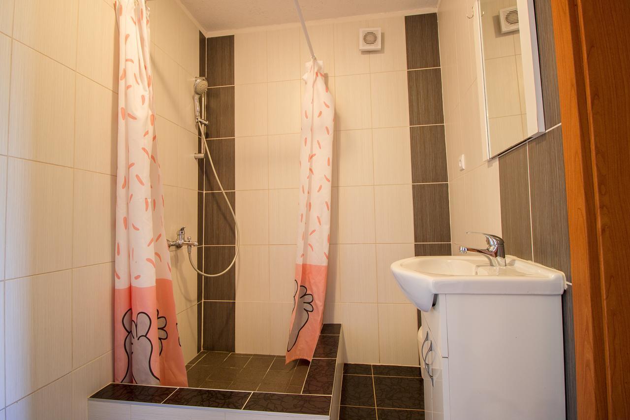 Apartment Hajdi *