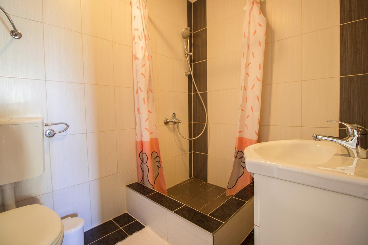 Apartment Hajdi *